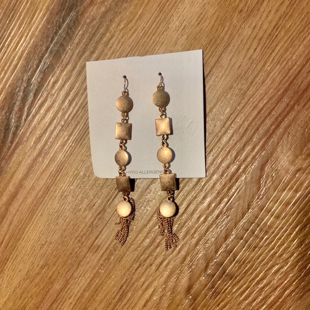 Ladies NEW pierced Earrings!